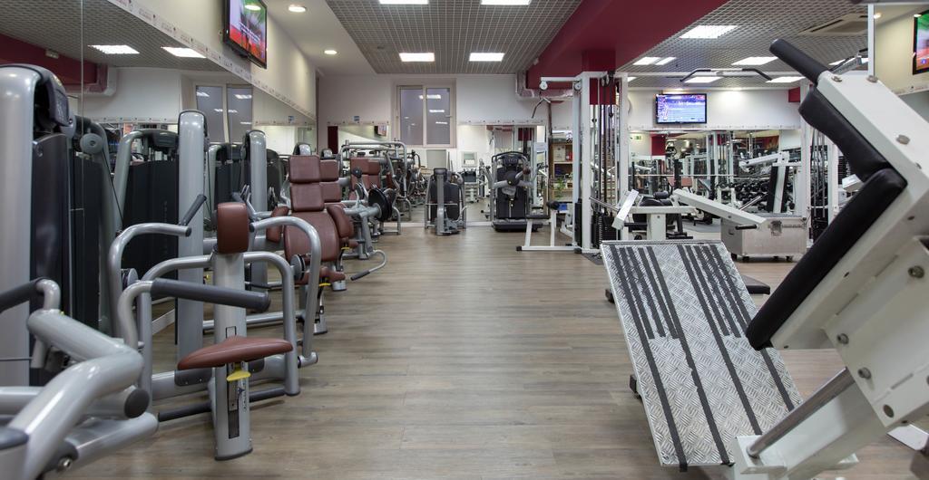 Apartament Bookinmadrid Com - Cascorro Sq 18 Pax Zewnętrze zdjęcie